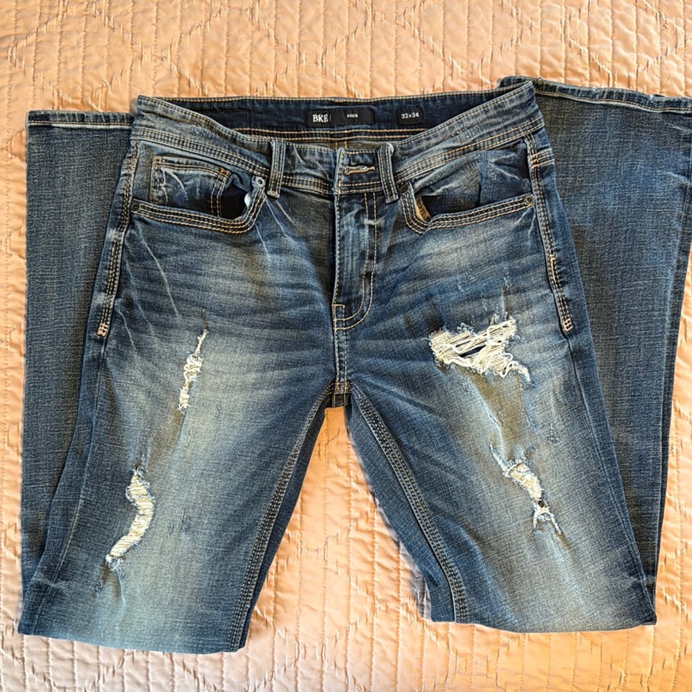 BKE Men’s Distressed Aiden Jeans